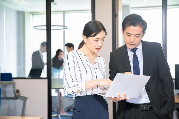 《我国现行商标法实施年份及相关问题探讨》 图1