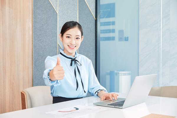 《交通事故工伤判决案例分析：探讨职场安全和责任归属》 图2