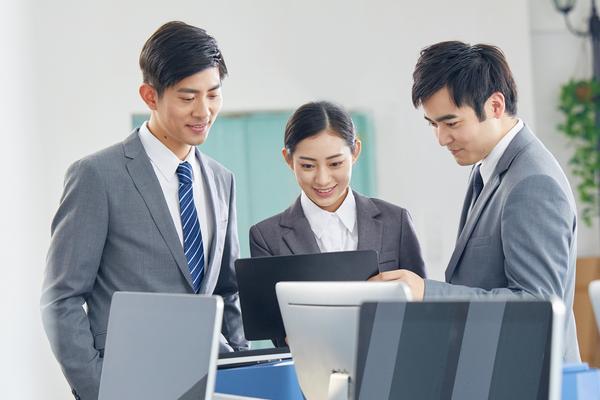 二手房市场崛起：畔水庭院成为投资热点，探寻其独特魅力图1