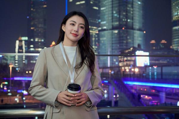 打造户外露营品牌：理念文案策划案例解析 图2