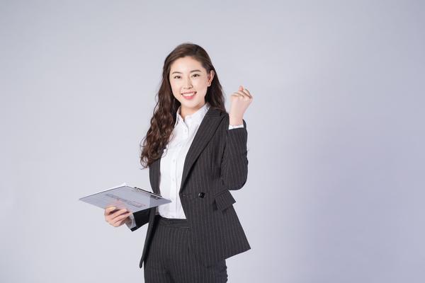 校园暴力女孩案例分析：沉默的受害者与勇敢的斗争 图1