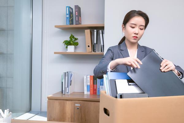 跳槽与商业秘密的法律界限|员工离职风险防范指南 图2