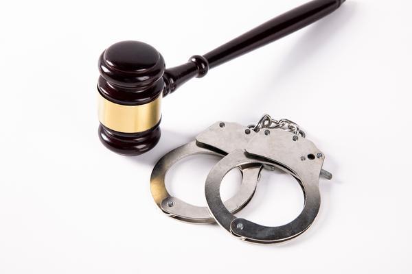 《李华仲裁员：独立、公正、高效的仲裁服务》 图2