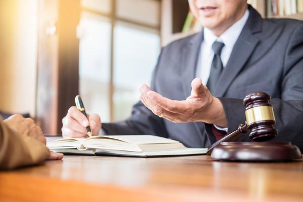 黑社会房贷合同欺诈案追踪：揭示我国房地产市场背后的黑暗力量 图2