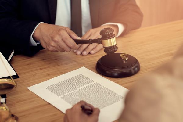 知识产权侵权|如何选择合适的诉讼途径 图1