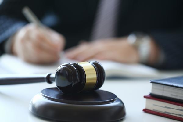 专利代理人如何根据专利法维护客户权益? 图1