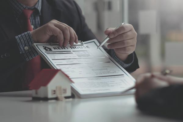 《PP殿下空的婚姻：神秘伴侣引人猜测》 图2