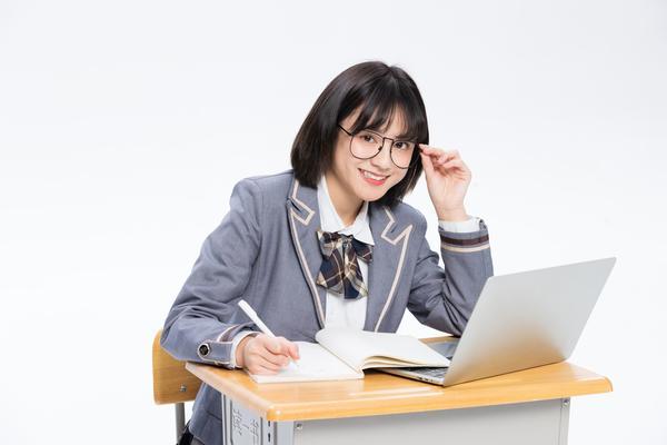 《电脑时代：知识产权的挑战与机遇》图1