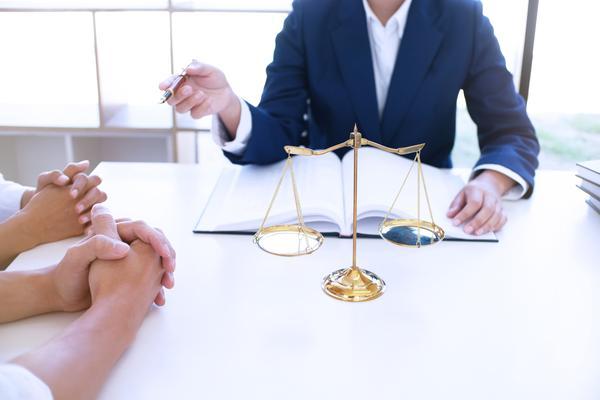 知识产权法律师：为您提供专业的知识产权法律咨询和服务图1