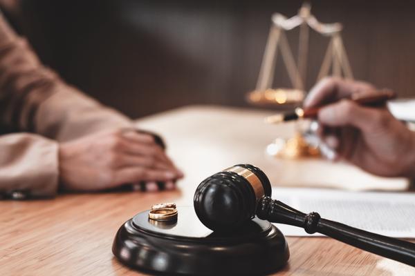 百集知识产权有限公司：专业化的法律服务与创新保护 图1