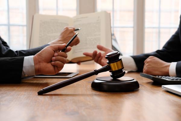 运输合同终止案例分析:理解合同终止与补偿的相关问题图1