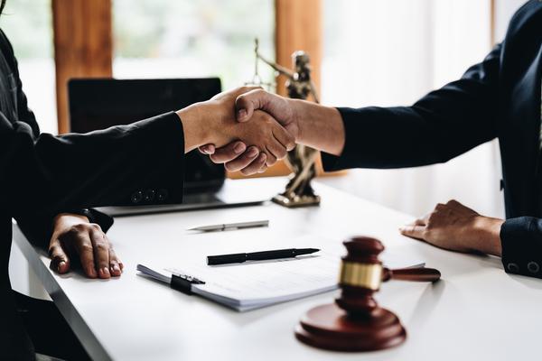 不涉及财产的合同有效力吗|合同效力认定标准与案例分析 图2