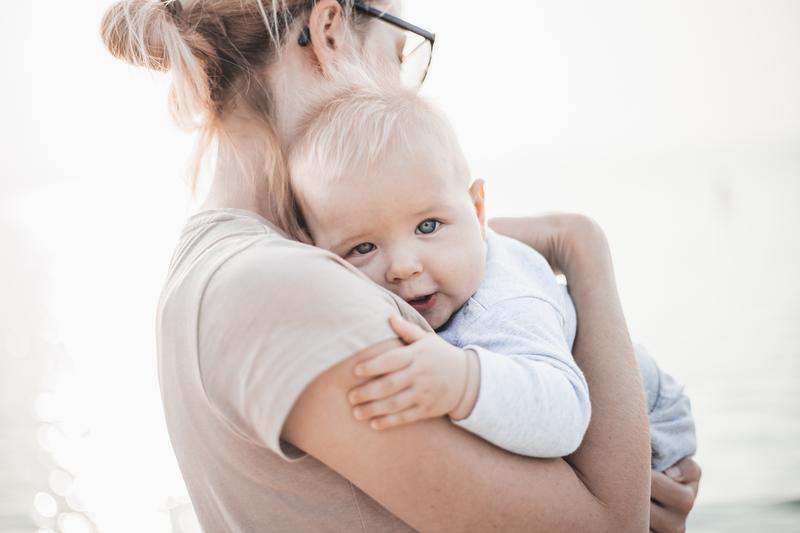 子女有义务抚养二胎弟妹吗|家庭成员间的法定赡养责任与实际履行 图1